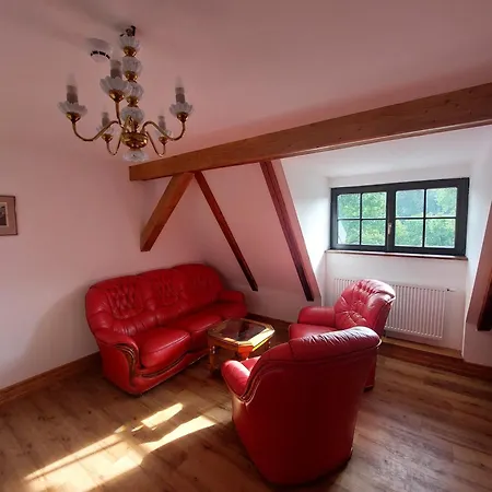 Mansky Dvur 3* Dolni Zandov